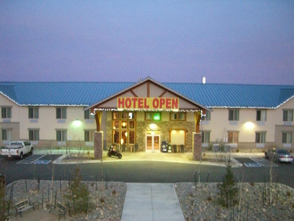 A Riverside Inn Travelodge By Wyndham Fairplay Buitenkant foto